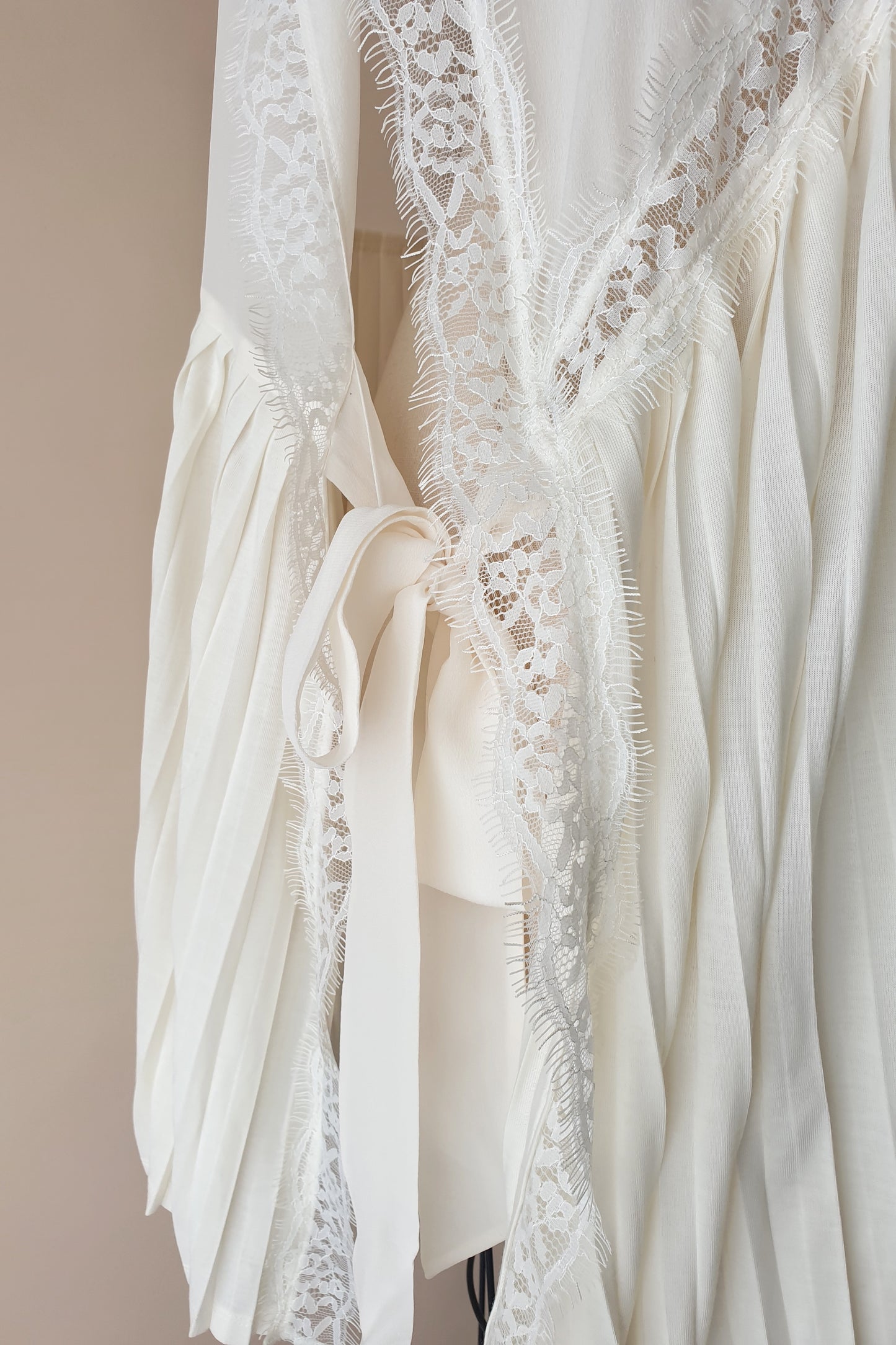 Stunning silk top Size S/M