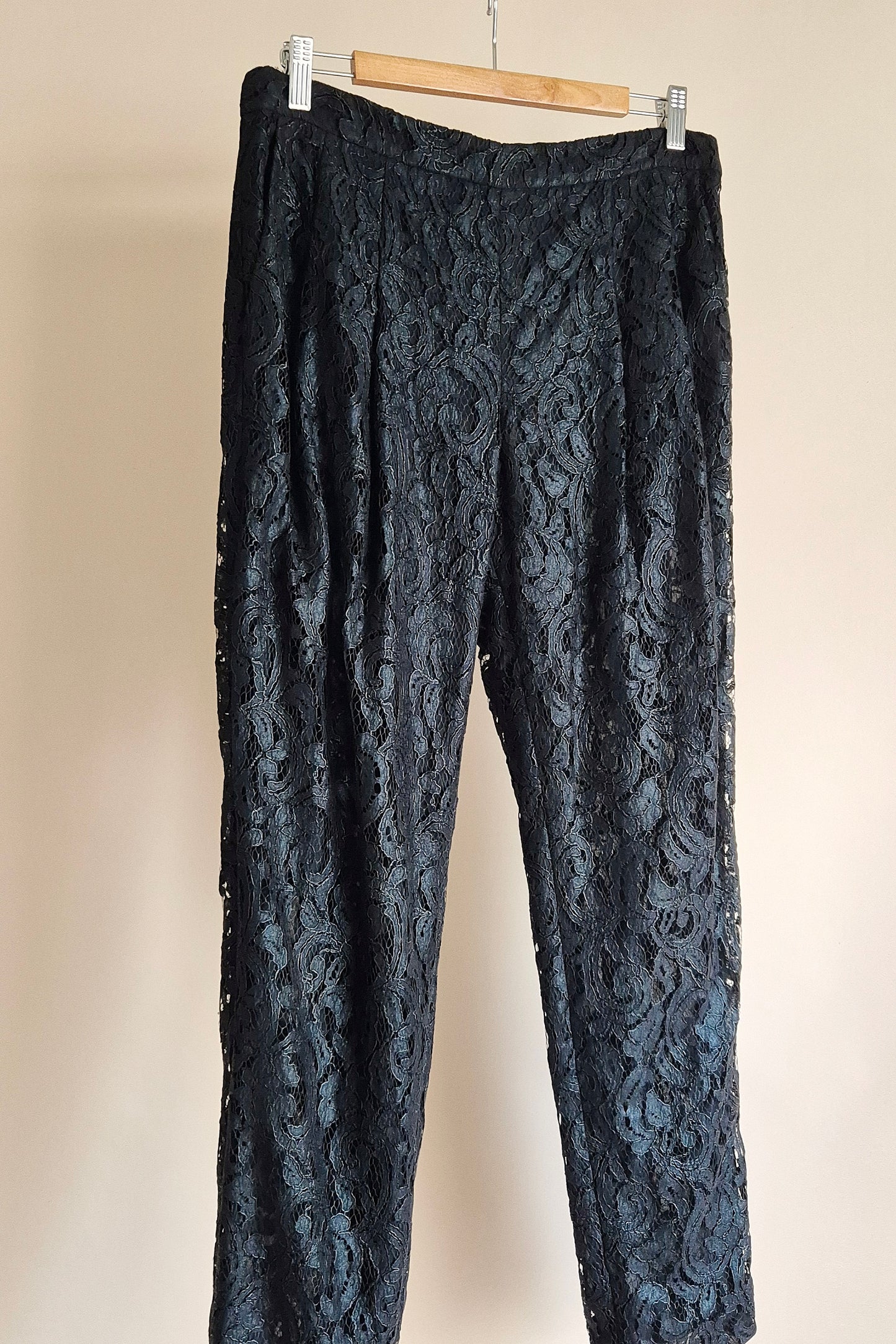 Beautiful Bianca Spender lace pants Size S