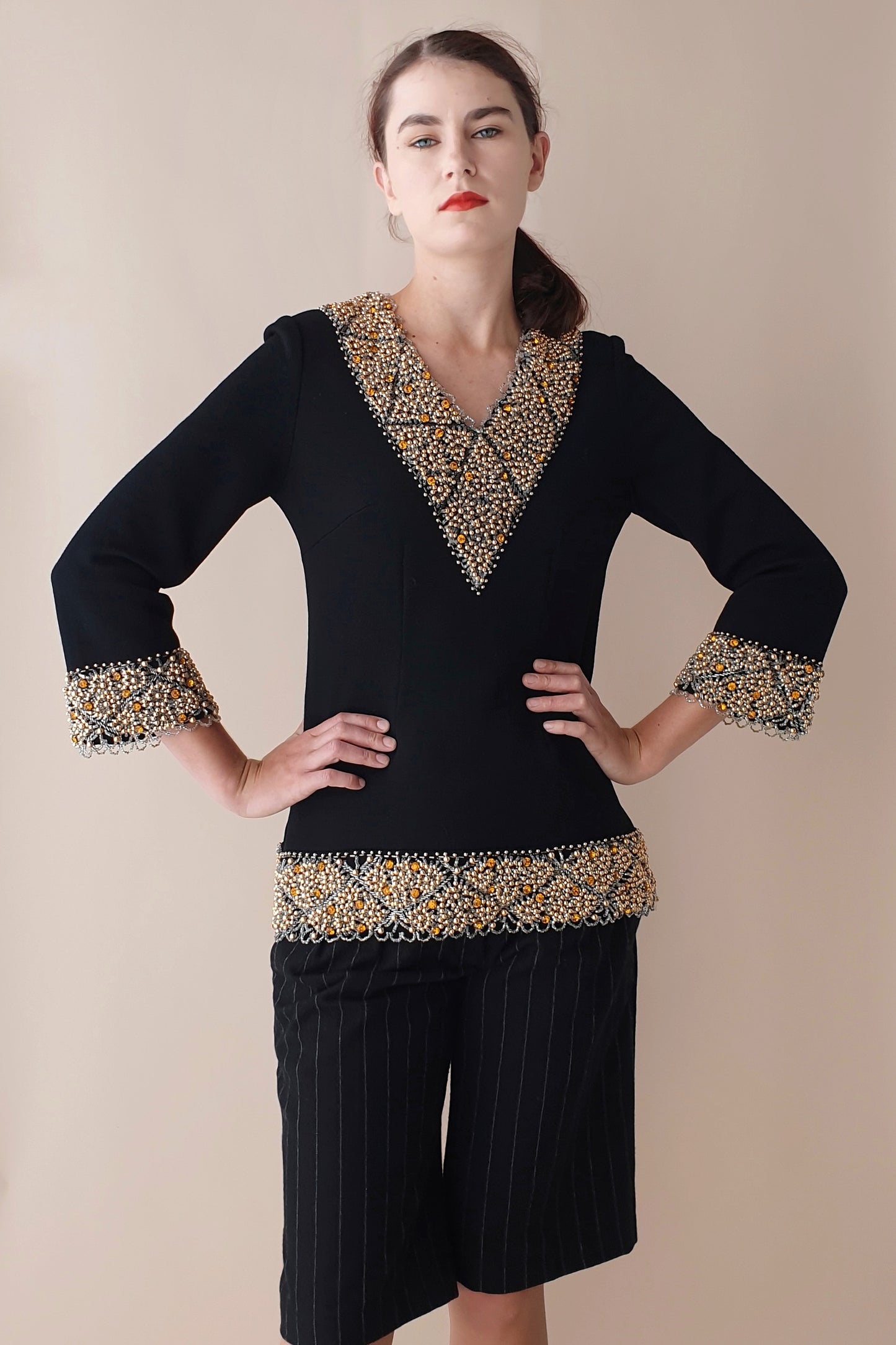 Spectacular vintage beaded wool top Size 8