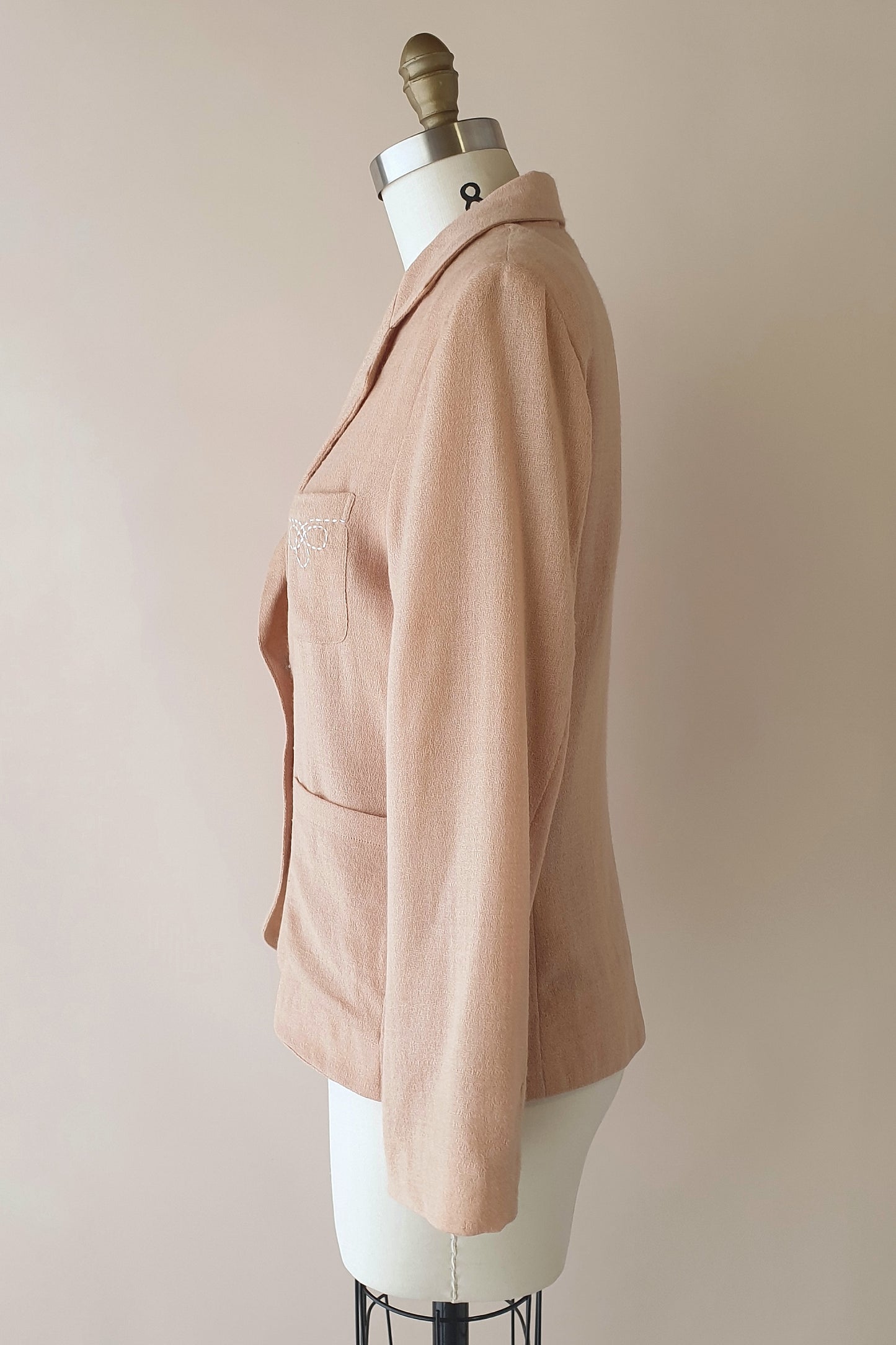 Beautiful light wool jacket from Easton Pearson Size 8