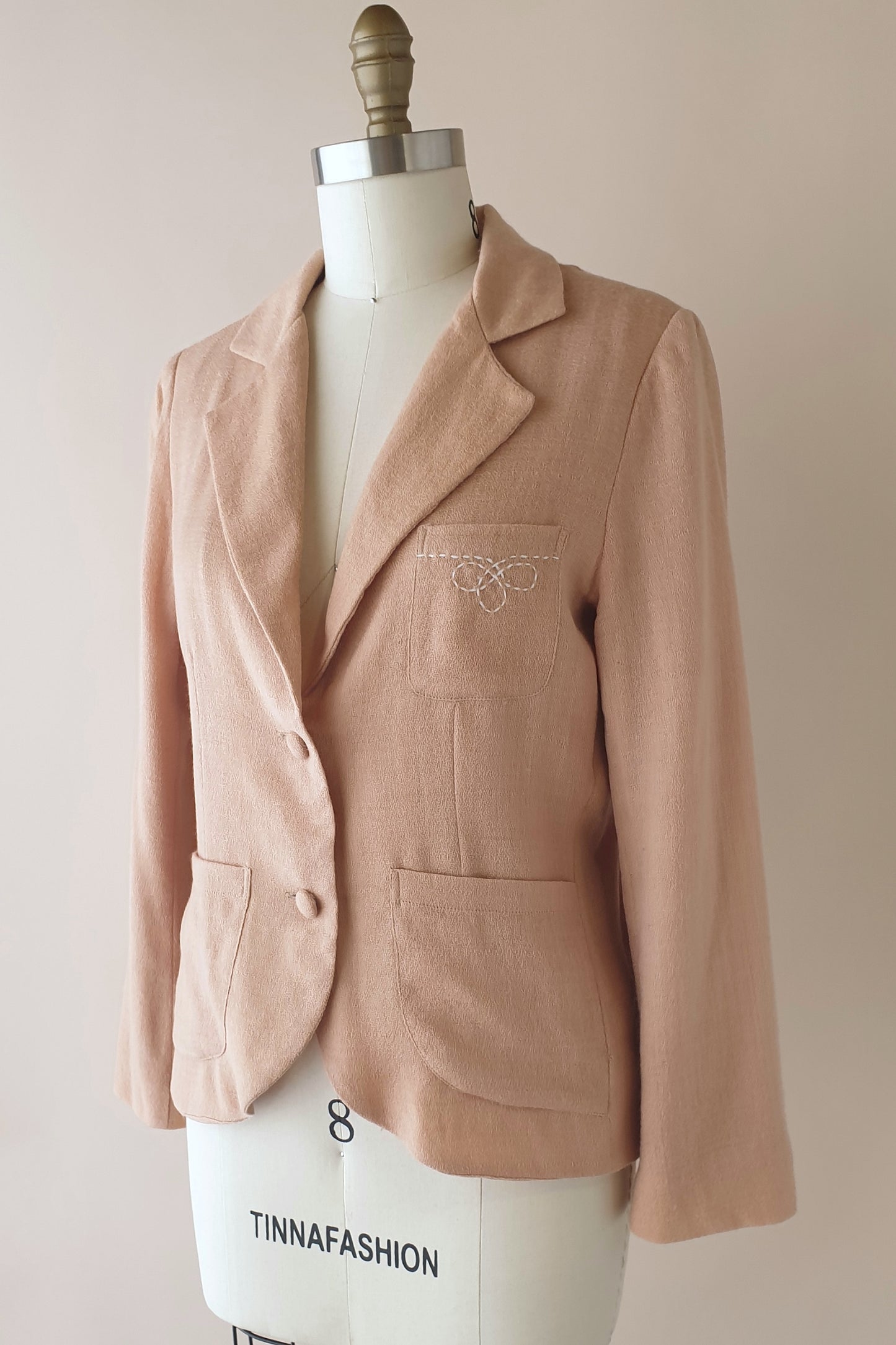 Beautiful light wool jacket from Easton Pearson Size 8