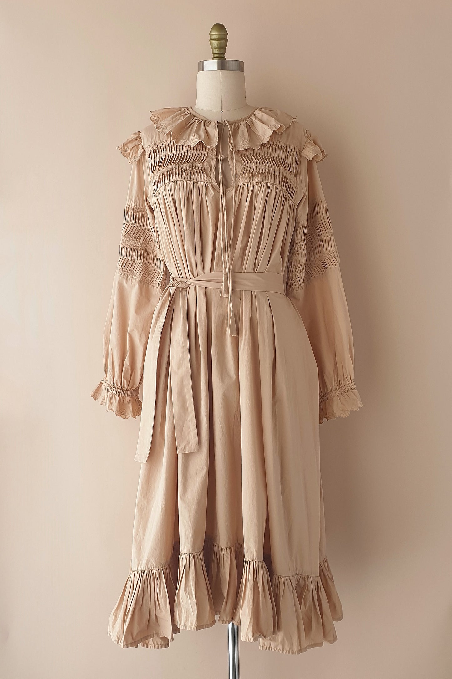 V. de Vinster beige smock dress Size M