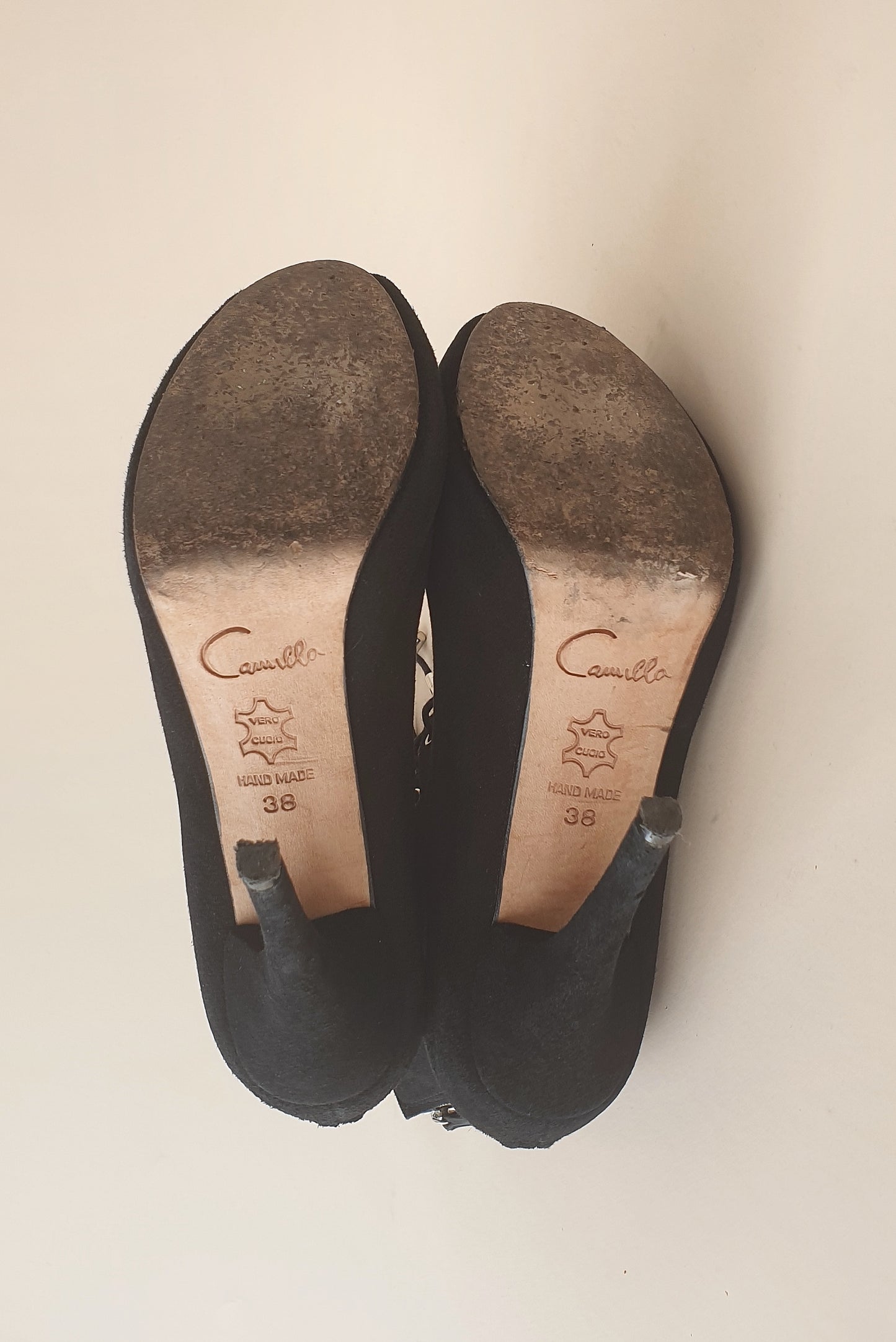 Camilla suede booties Size 38