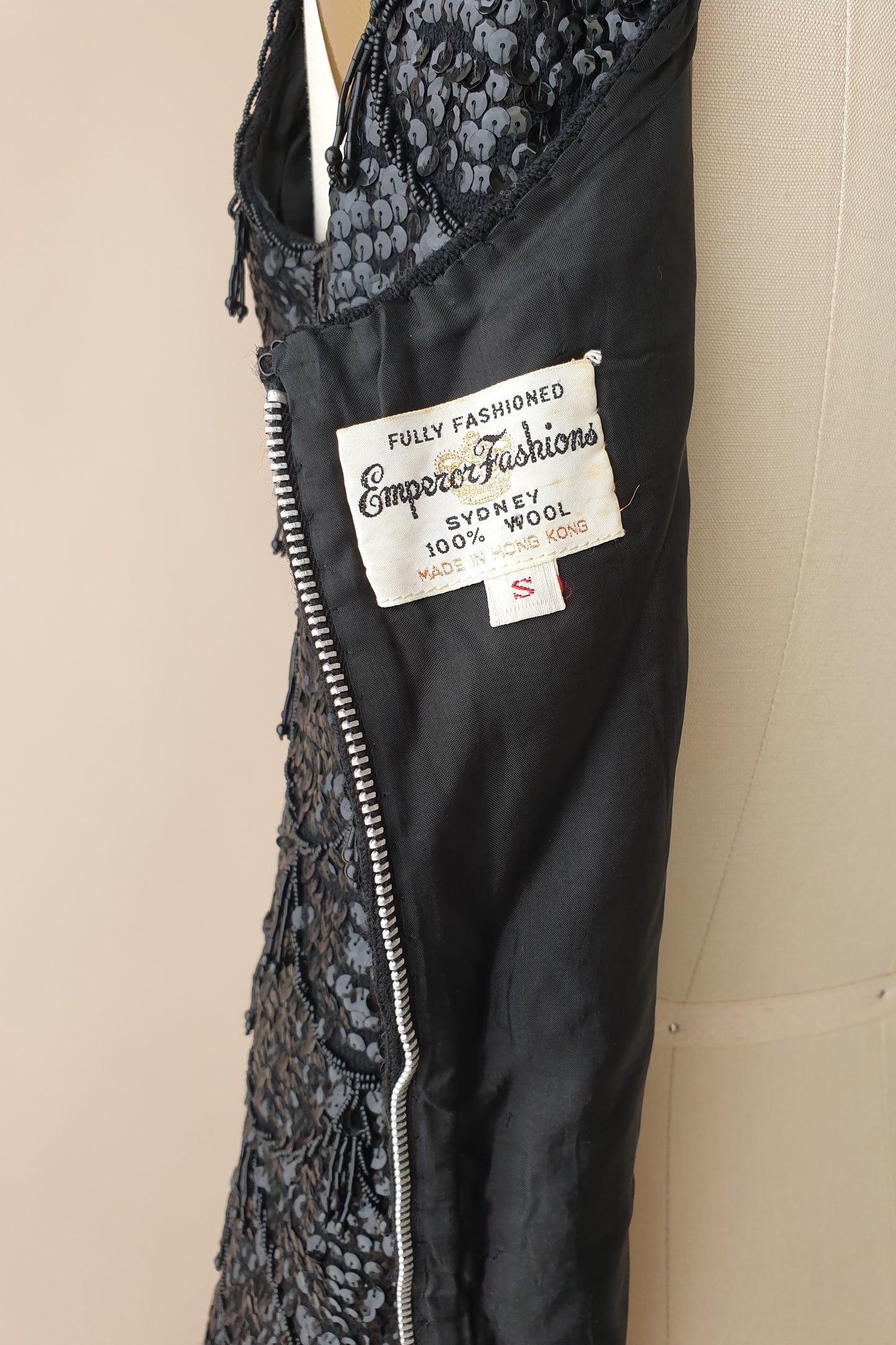 Stunning vintage beaded wool top Size XS/S