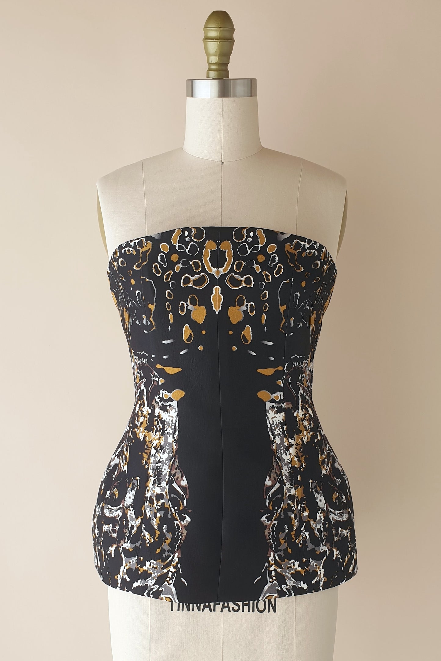 Sensational silk corset by Josh Goot Size XS