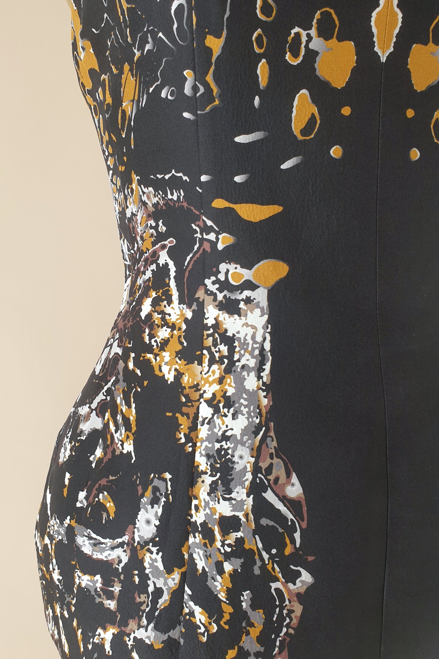 Sensational silk corset by Josh Goot Size XS