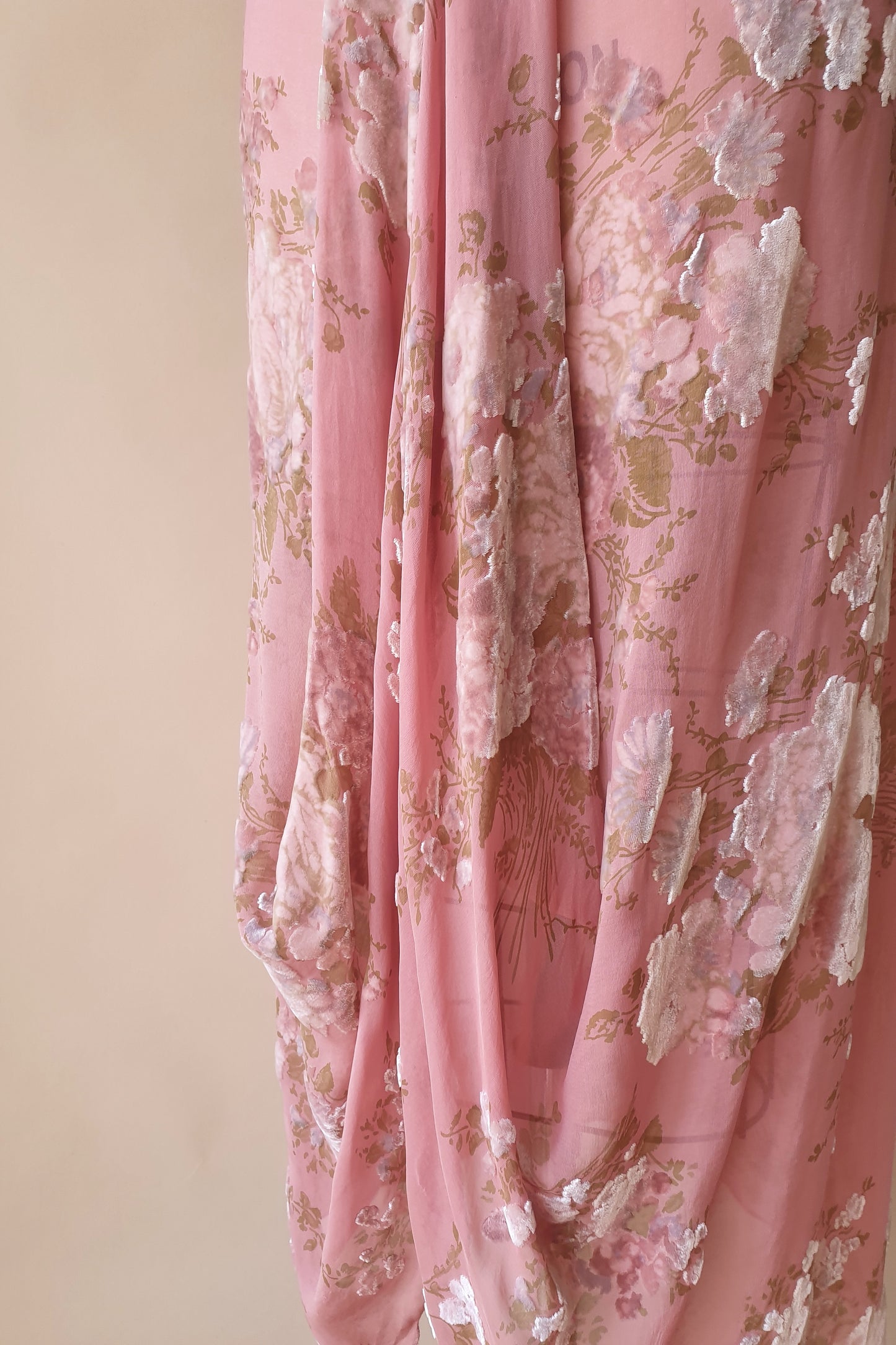 Burnout velvet silk blend skirt Size M