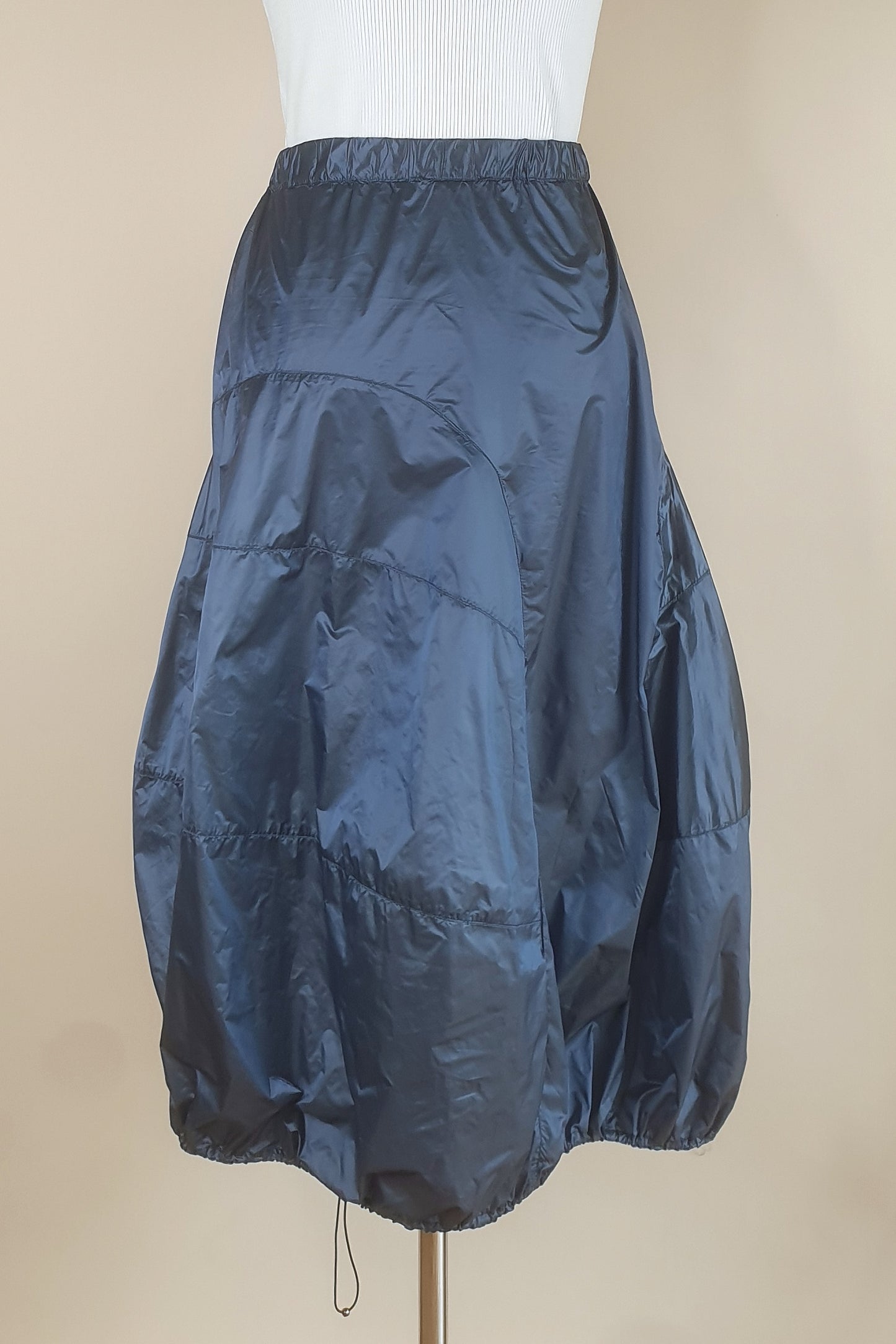 Fabulous Alembika midi skirt Size XS/S