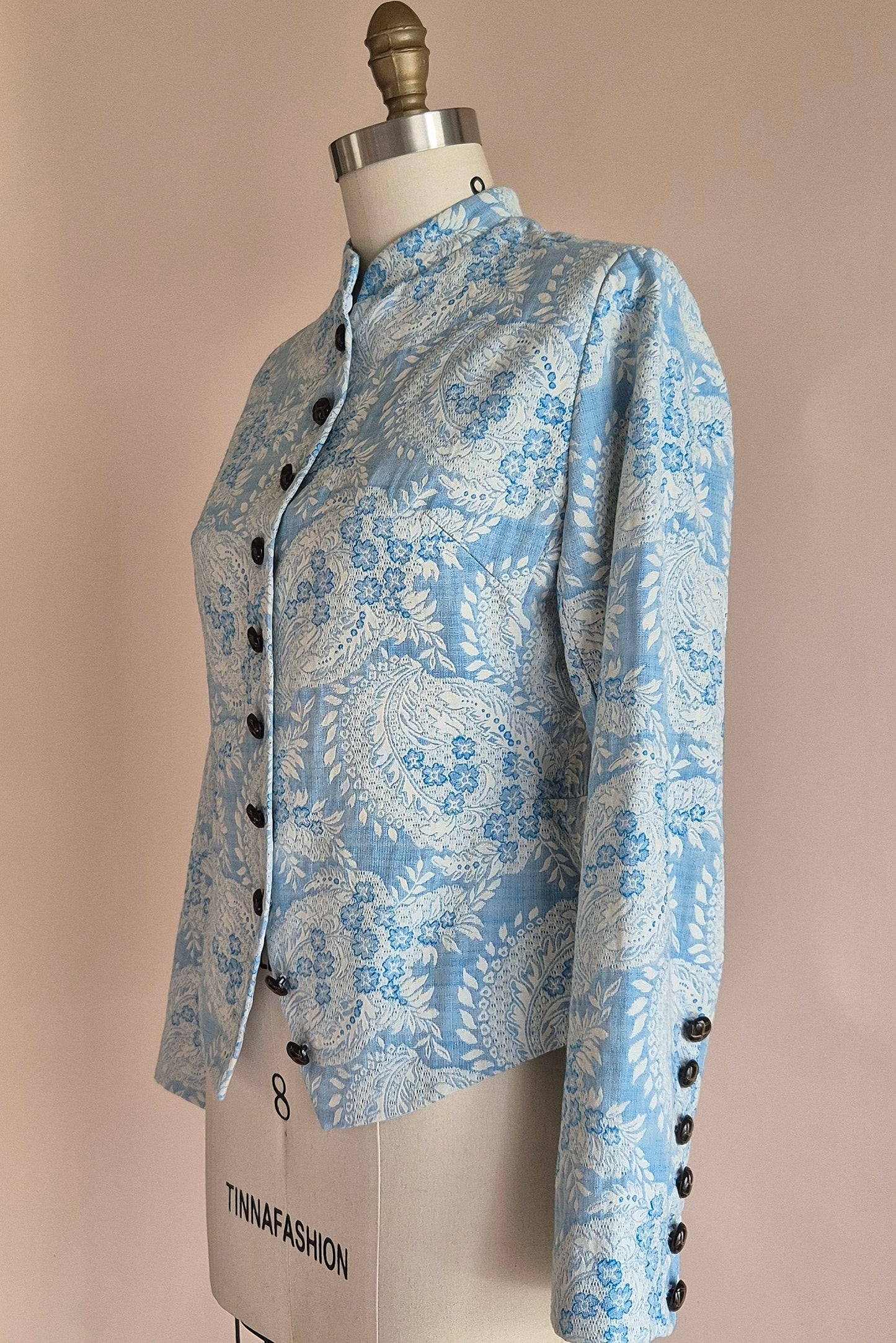 Stunning brocade jacket Size XS/S