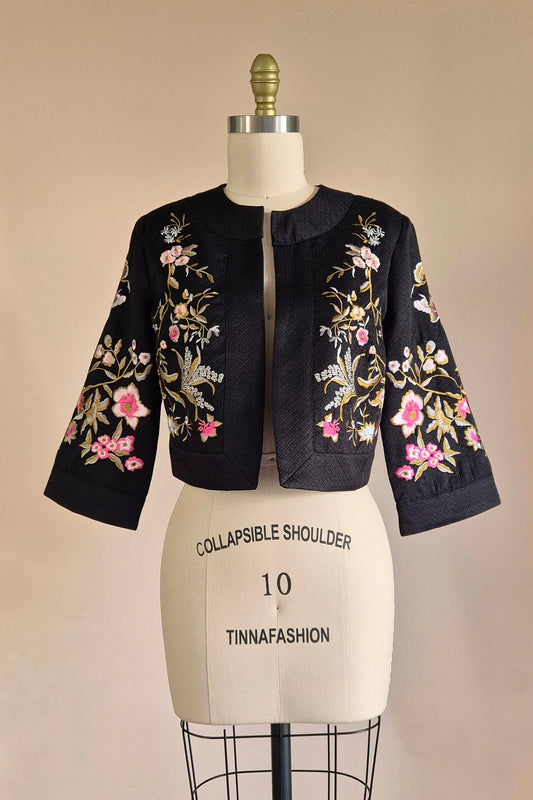 Beautiful embroidered bolero jacket Size S/M