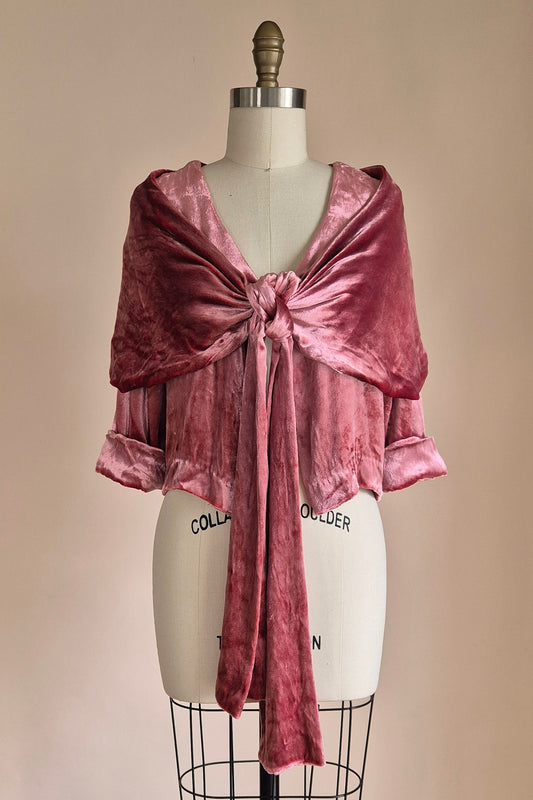 Sensational vintage velvet jacket Size S