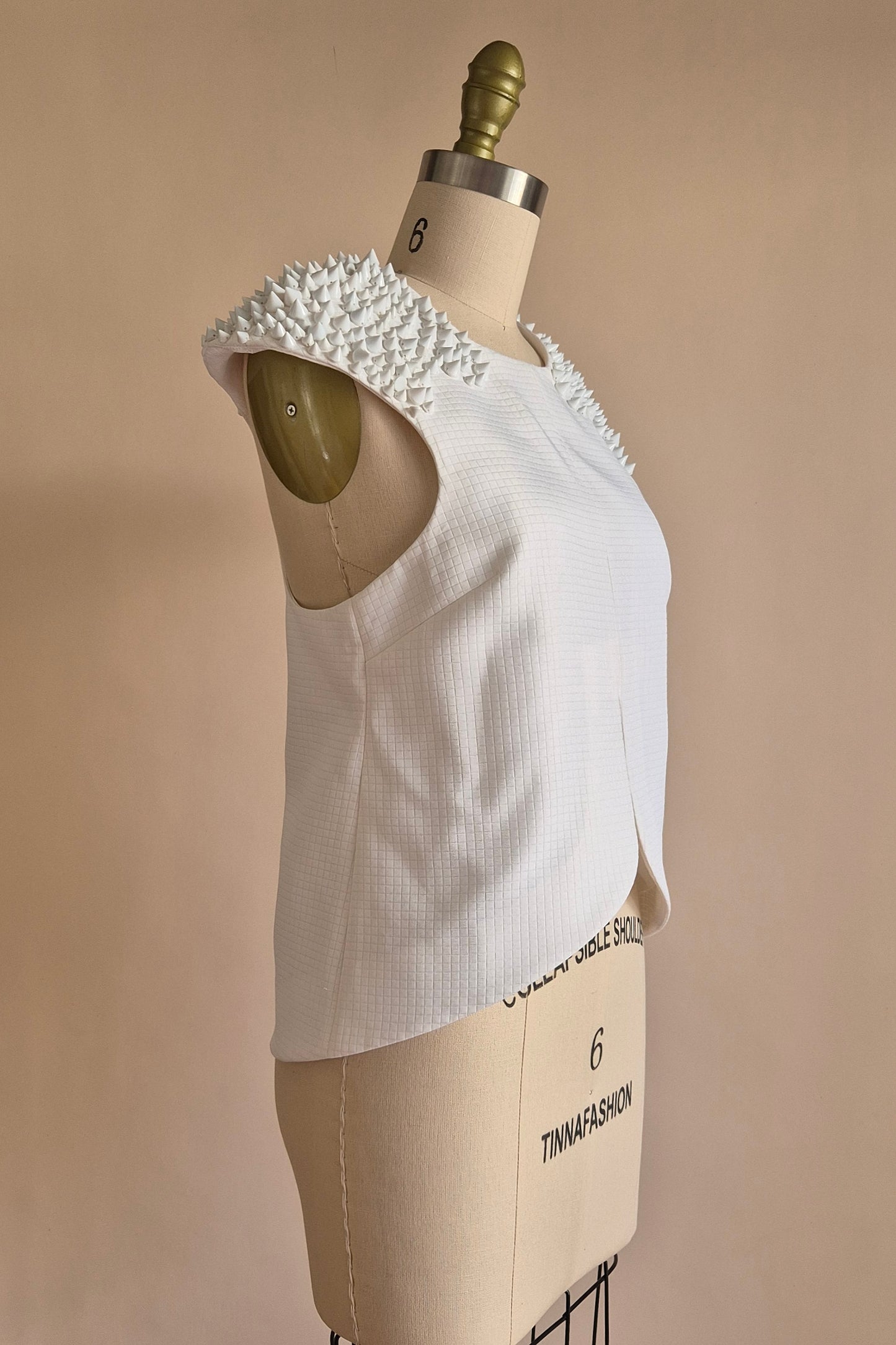 Cameo studded detail white top Size XS/S