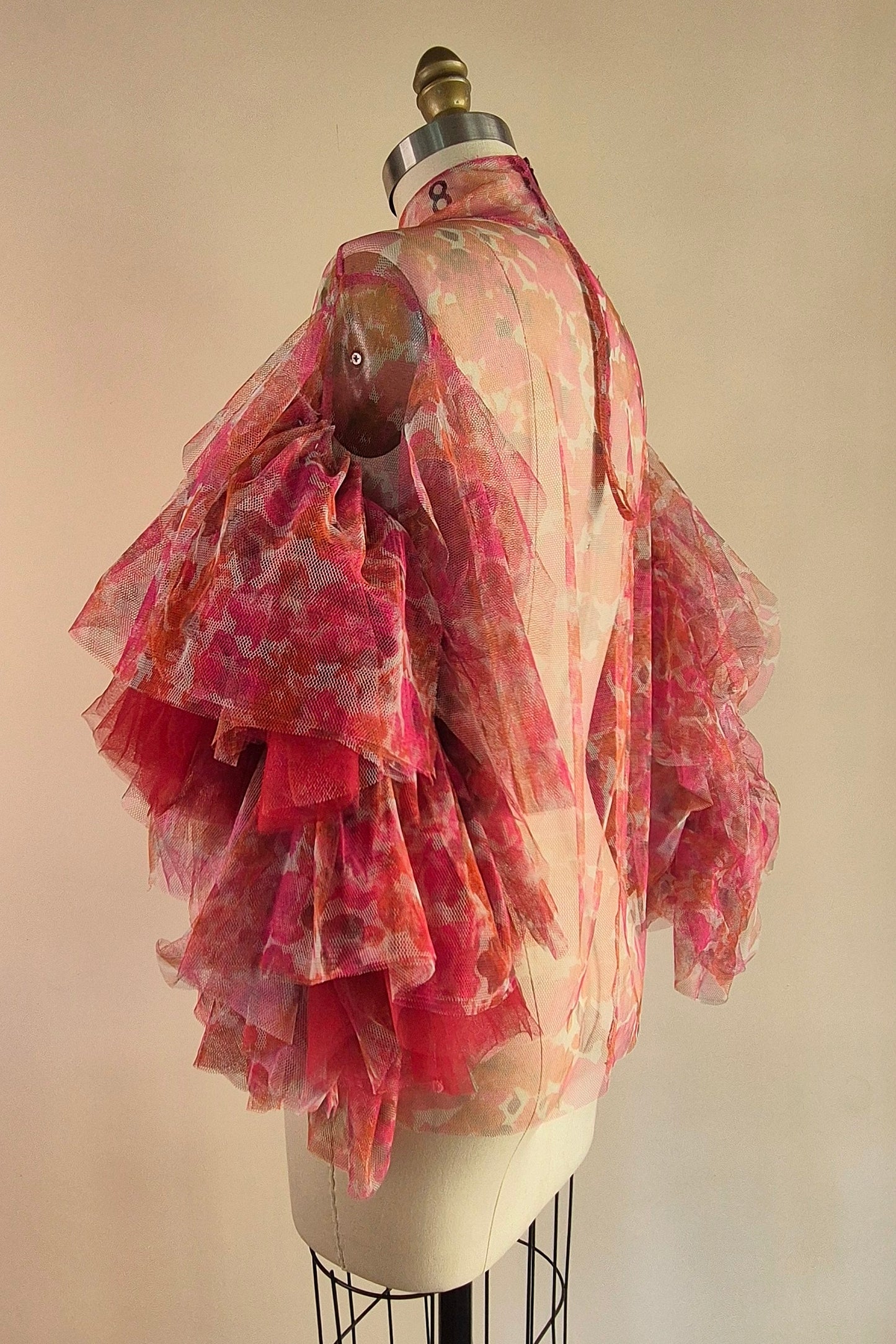 Incredible Susan Fang tulle statement top Size S