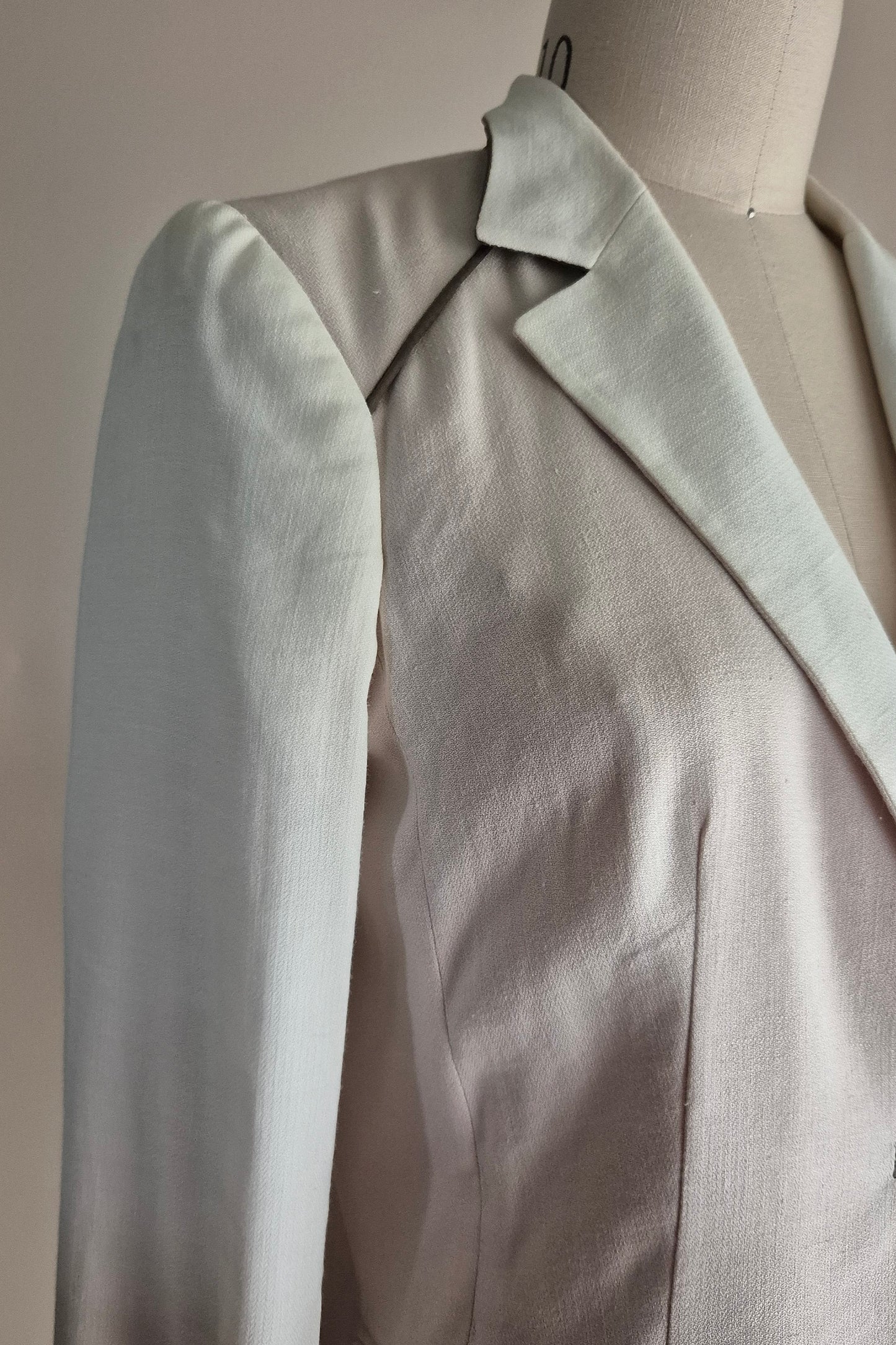 Stunning Etro blazer Size S/M