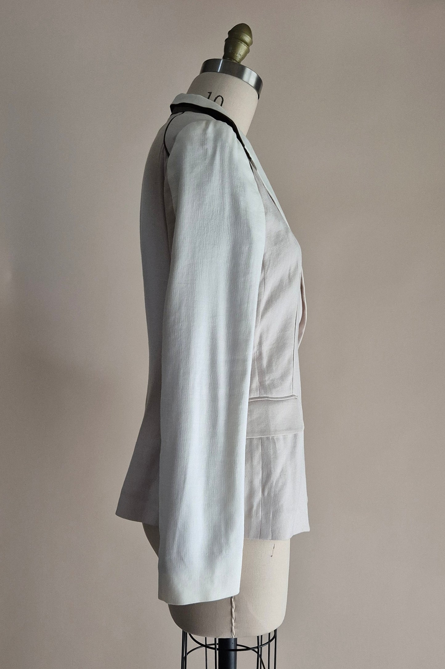 Stunning Etro blazer Size S/M