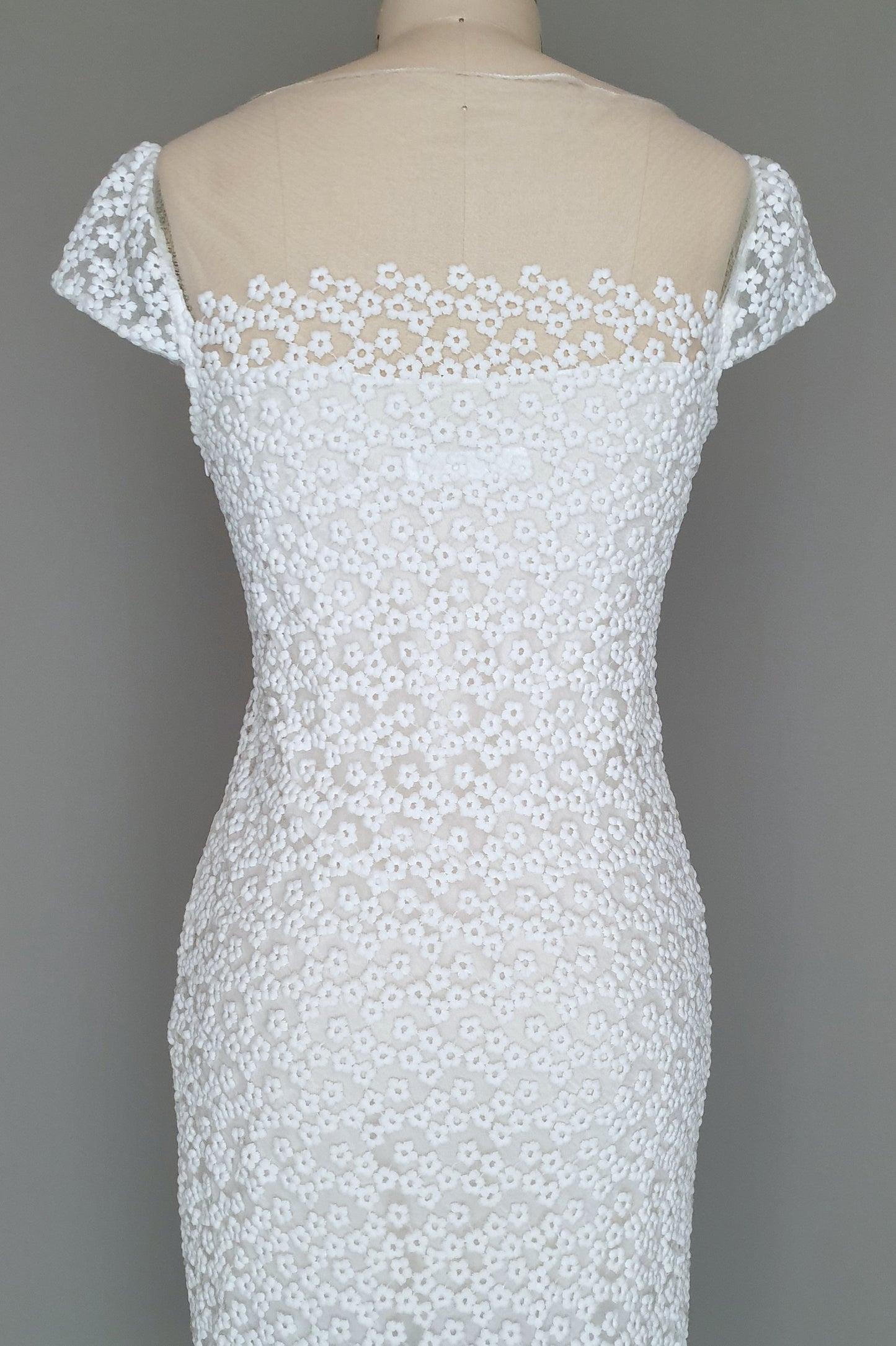 Stunning Carla Zampatti dress Size 10