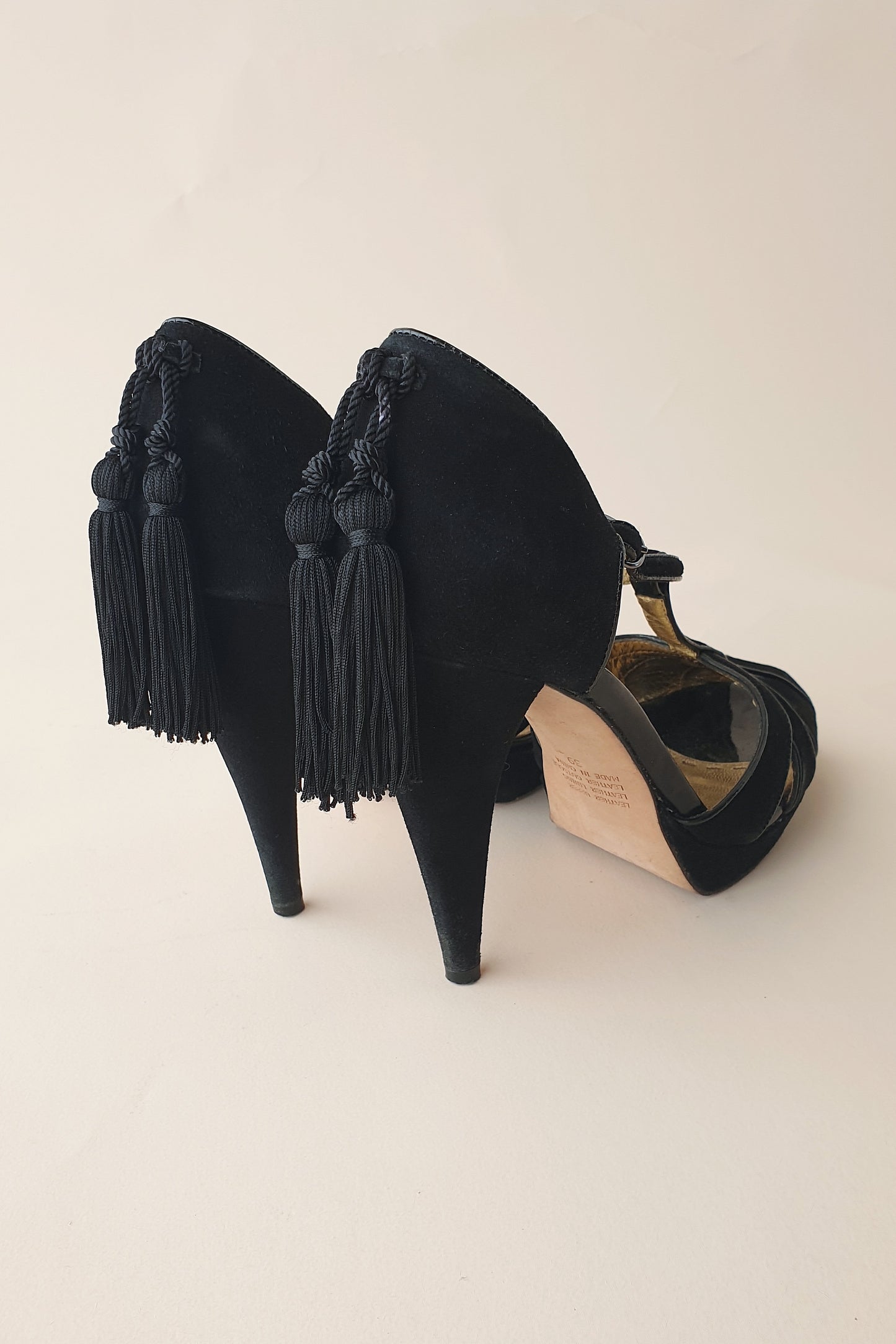 Stunning Mimco heels Size 39